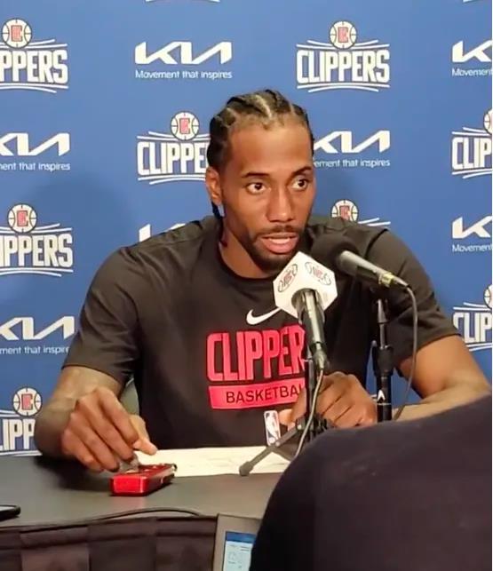 内马尔的持 内马尔的持